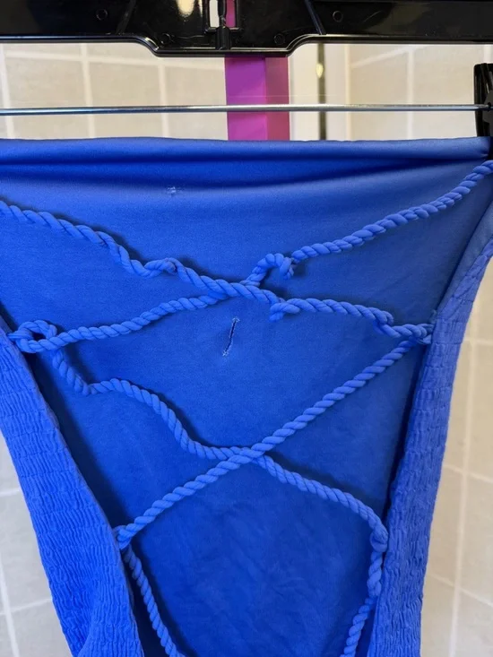 Agua Bendita Kali Antiq One Piece Swimsuit - Picture 7 of 9